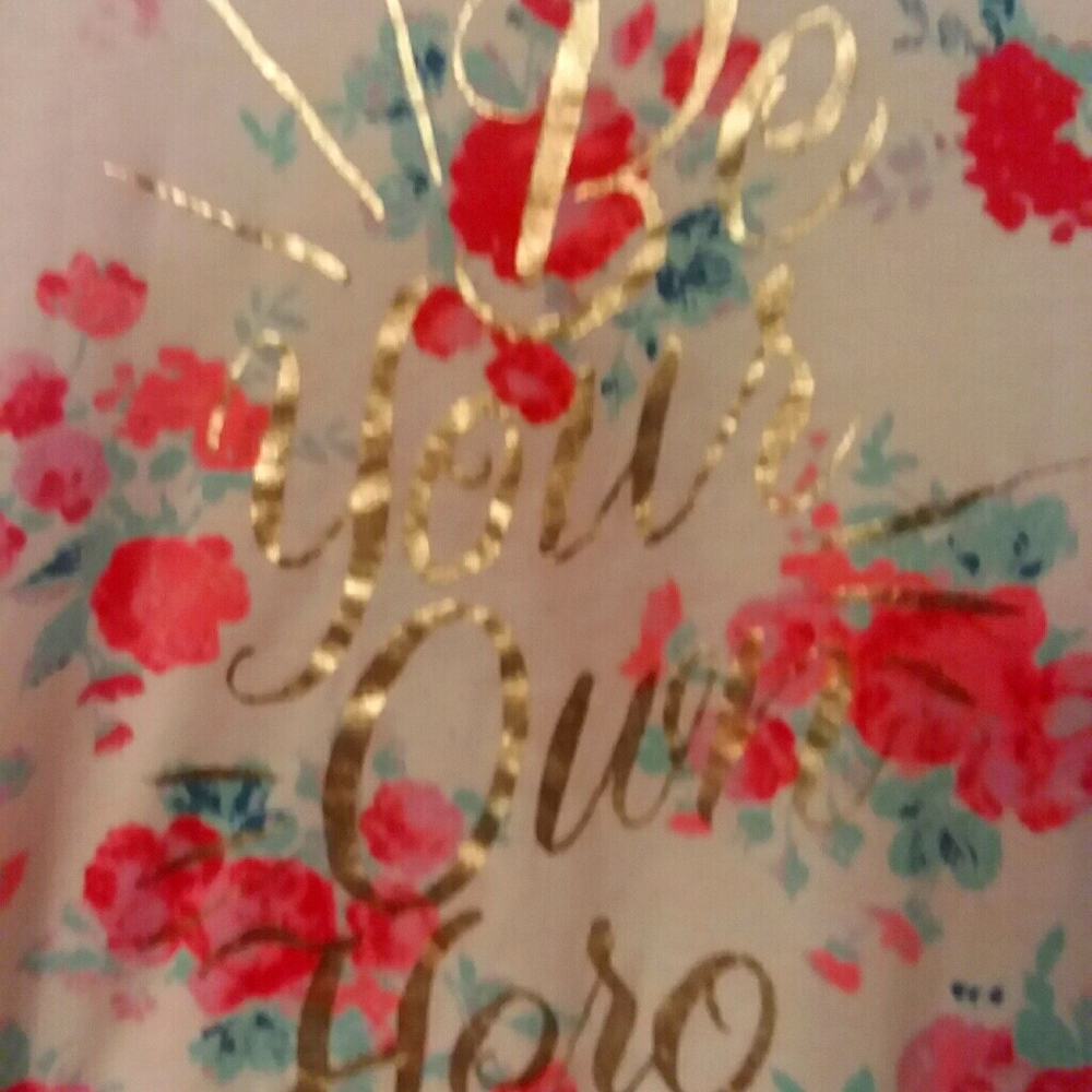 Girls Hero shirt